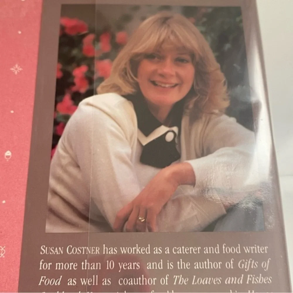Vintage 80s Good Friends Great Dinners Hard Cover Cookbook